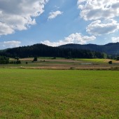 Idziemy w kierunku cywilizacji, żegnając miejsce lądowania.